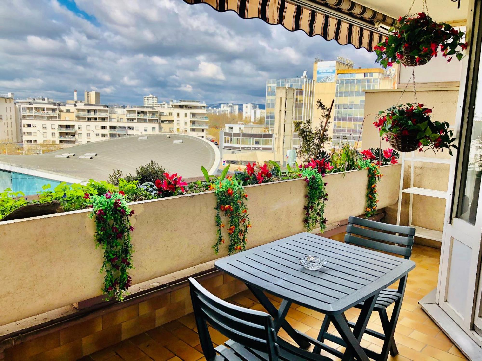 Chambre Privee En Colocation Dans Un Appartement Vaulx En Velin Centre 외부 사진